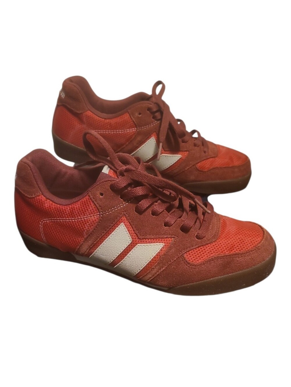 Macbeth Harbor Sneakers Deep Wine Red Suede & Mesh Color Sz US 8 EUR 41 EUC
